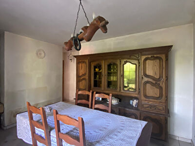 Villa landaise de plain pied, 4 pièces sur un terrain de 1166 m² SORT EN CHALOSSE