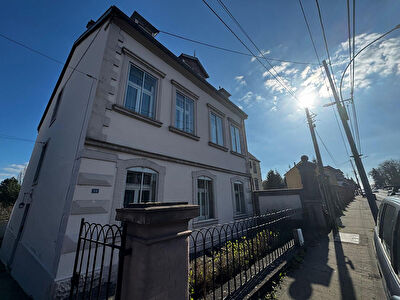 Grande maison familiale de 7 pièces, 192 m², avec dépendance et fort potentiel d'aménagement