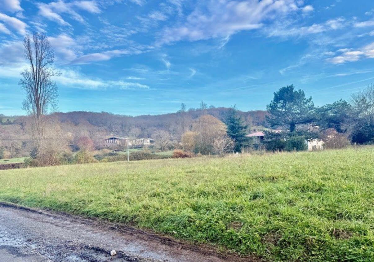Photo du bien : Terrain 700 m2