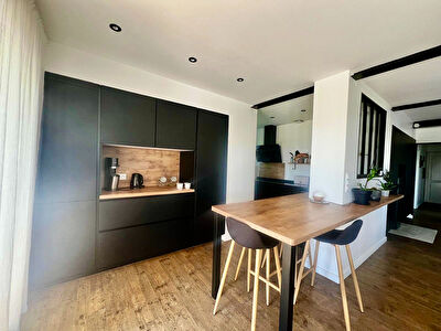 Maison de standing PEYREHORADE 5 pièces 165 m²