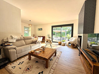 Maison Mourenx 7 pièces 155 m2