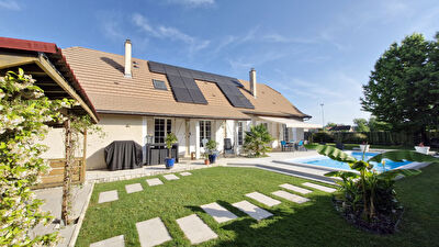 Maison rénovée 6 pièces 189 m² avec piscine proche ORTHEZ