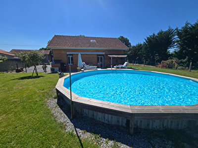 Maison de 198 m² sur un terrain de 1 500 m²