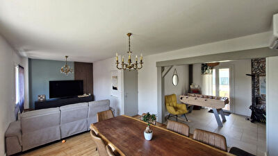 Maison de plain-pied rénovée 4 pièces 89 m² centre ORTHEZ