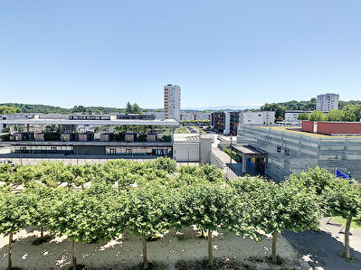 Appartement Mourenx 4 pièces 83 m²