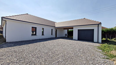Maison neuve de plain-pied, 5 pièces 118 m² avec garage, proche ORTHEZ
