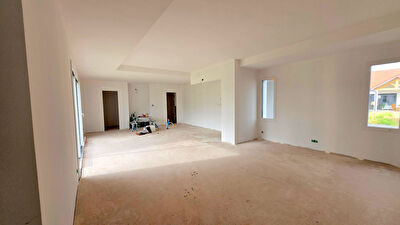 Maison neuve de plain-pied, 5 pièces 118 m² avec garage, proche ORTHEZ