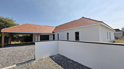 Maison neuve de plain-pied, 6 pièces 130 m² avec garage, proche ORTHEZ