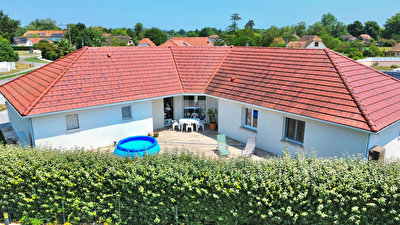 Maison contemporaine de plain-pied 7 pièces 175 m² proche ORTHEZ