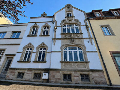 Maison de caractère 9 pièces 322 m² au centre ville de Sarrebourg.