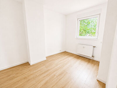 Appartement 4 pièces 84 m² avec terrasse, cave et stationnement - Saverne centre-ville