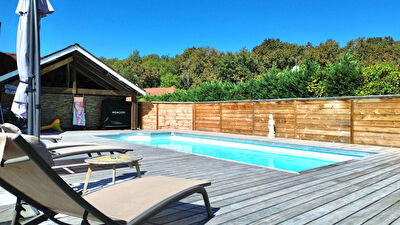 Maison MONT 7 pièces 145 m² avec piscine