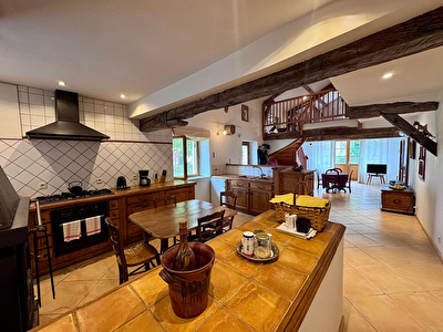 Maison de caractère 6 pièces 257 m² proche de Peyrehorade