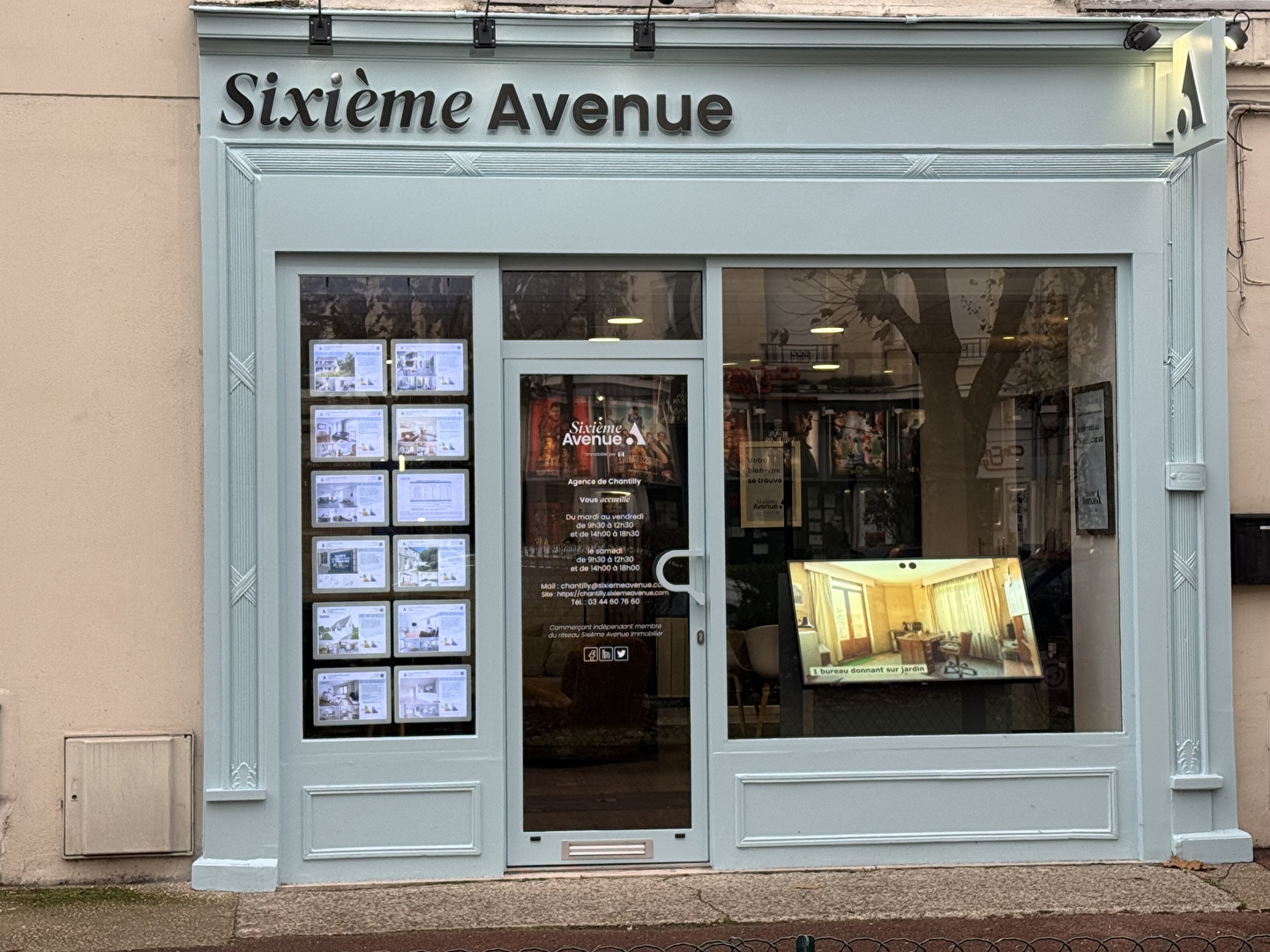 Sixième Avenue Chantilly